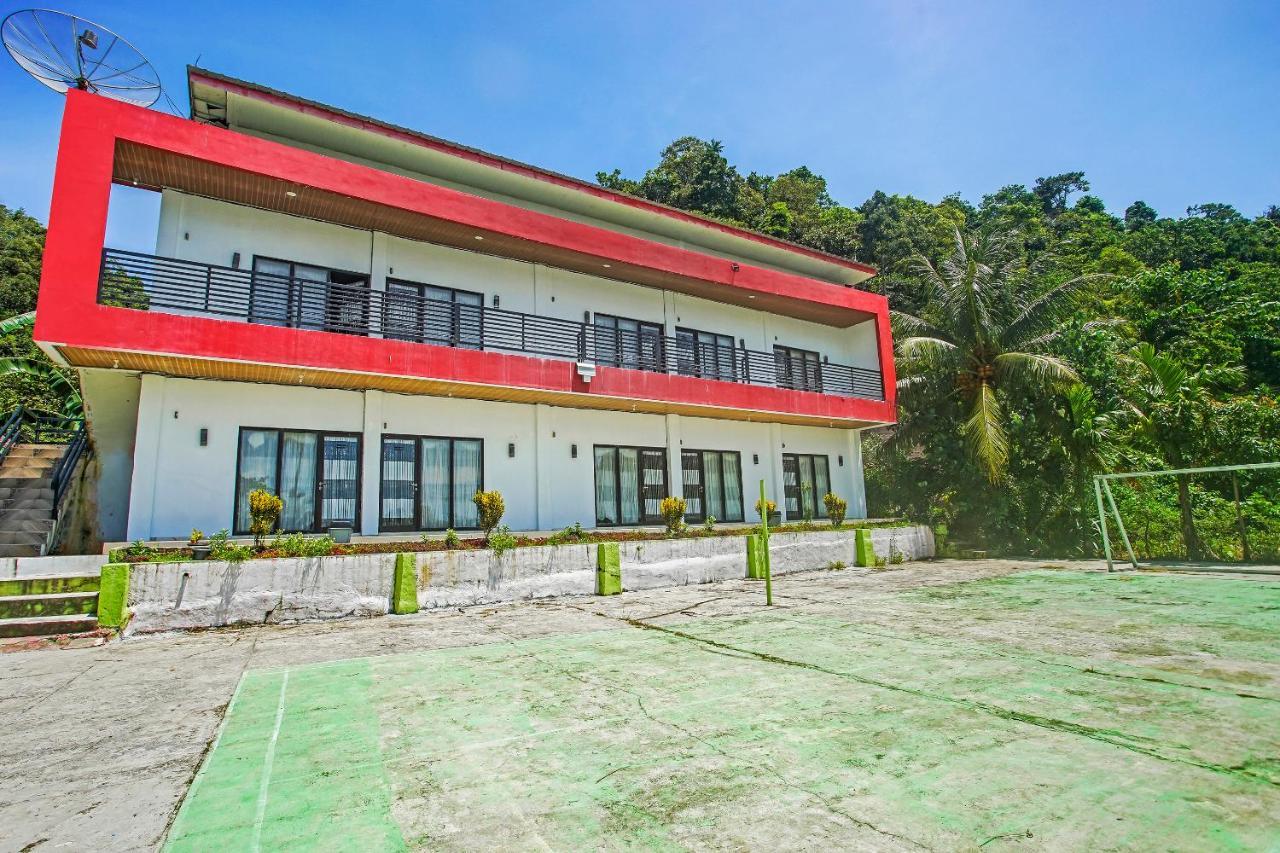 Oyo 2246 Anjung Bang Oking Hotel & Resort Pasarpulaupisang Exterior photo