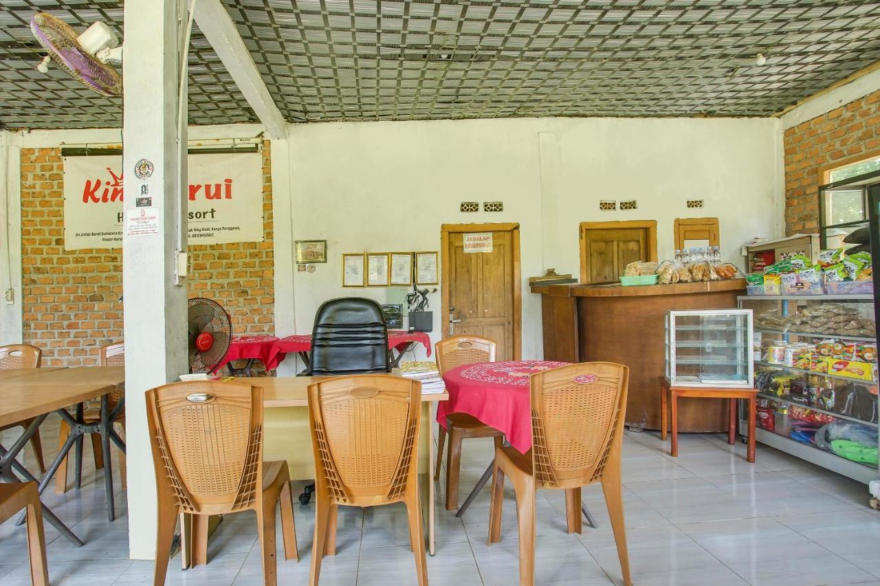 Oyo 2246 Anjung Bang Oking Hotel & Resort Pasarpulaupisang Exterior photo